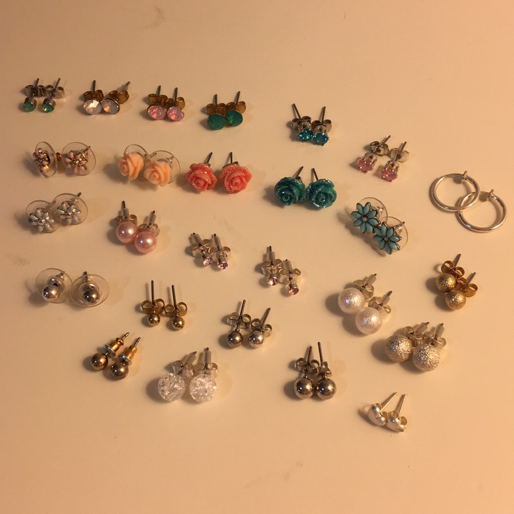 Various Claire’s earrings